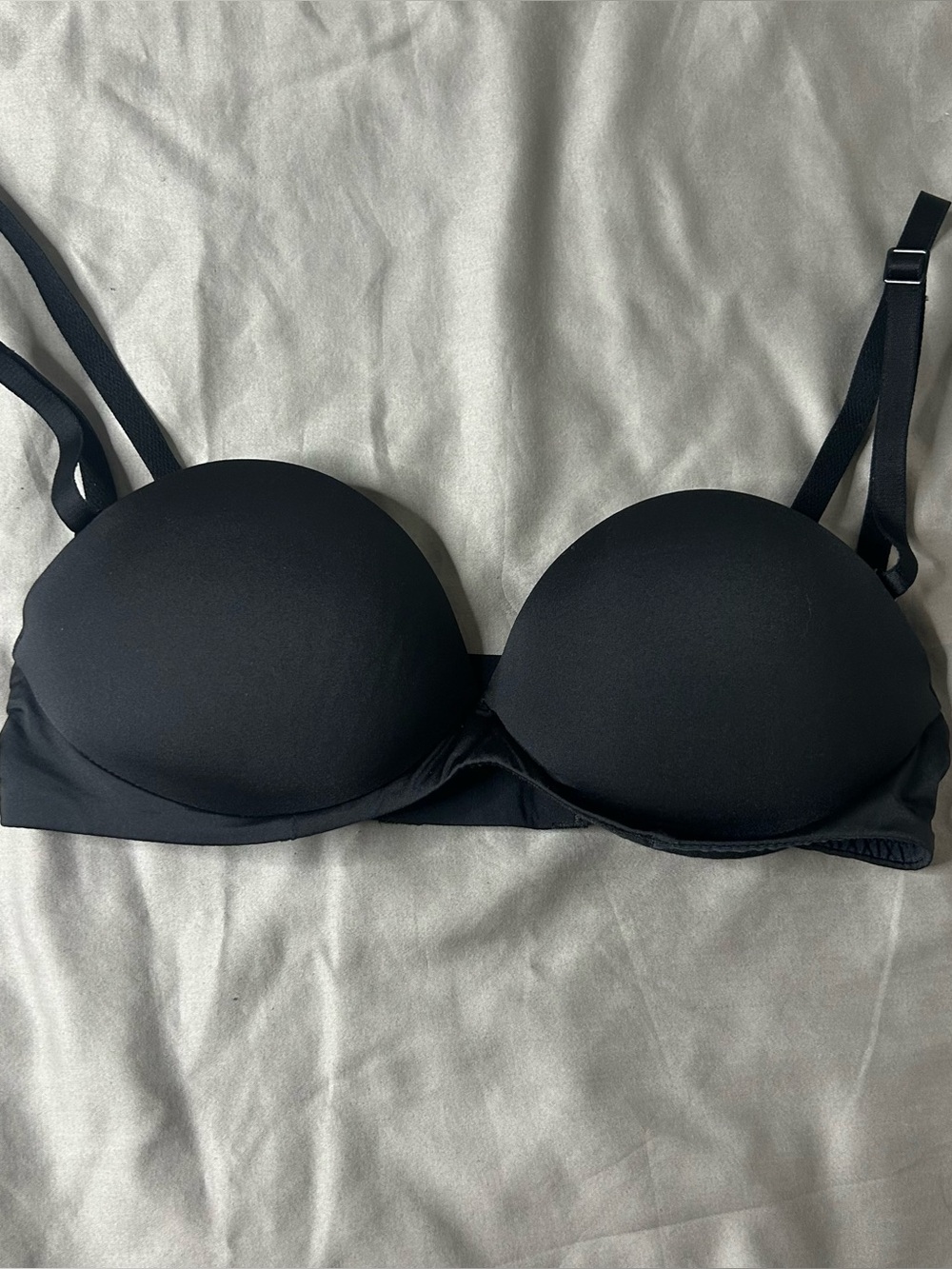 SKIMS ULTIMATE STRAPLESS PUSH-UP BRA